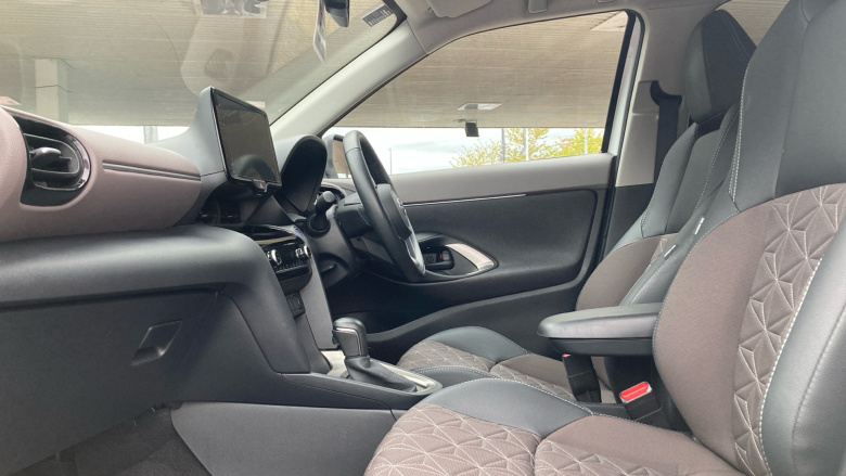 Toyota Yaris Cross 1.5 Hybrid Excel 5dr CVT Hybrid Estate